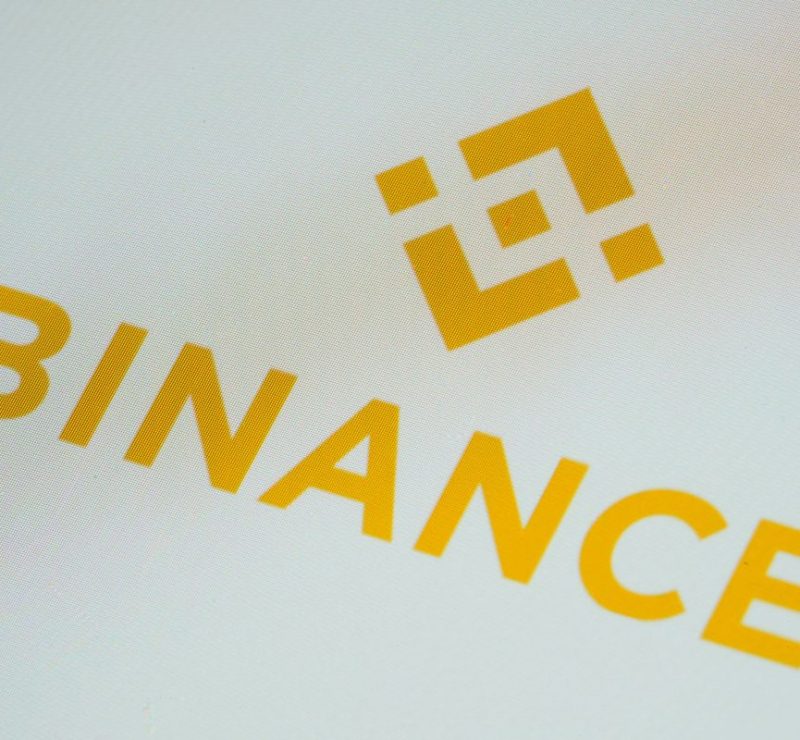 Binance cobre 90% das perdas após ataque hacker bilionário