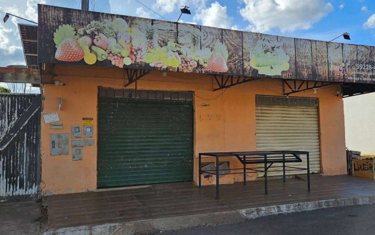 Família afirma que deixou ar-condicionado ligado em carro onde menino de 2 anos morreu, diz polícia